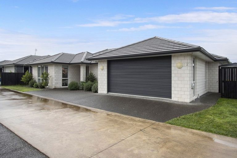 Photo of property in 2 Long Acre Close, Katikati, 3129