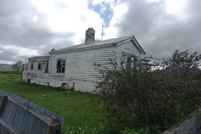 Photo of property in 13 Milton Street, Ohai, 9635