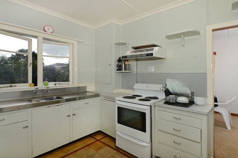 Photo of property in 38 Central Avenue, Avenues, Whangarei, 0110