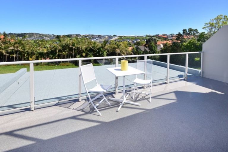 Photo of property in Santa Rosa, 16/340 Gulf Harbour Drive, Gulf Harbour, Whangaparaoa, 0930