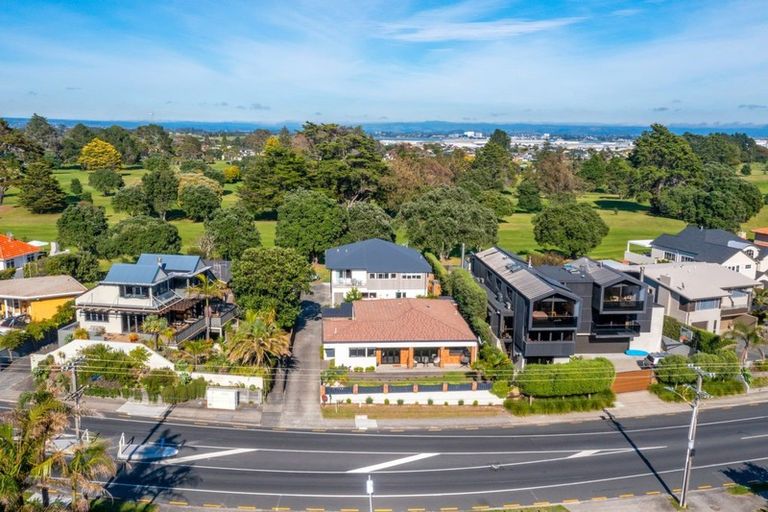 Photo of property in 172a Oceanbeach Road, Mount Maunganui, 3116