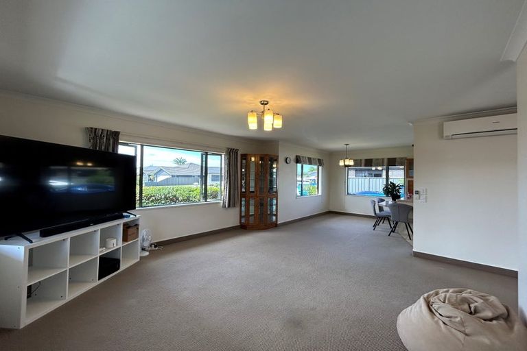 Photo of property in 10 Lewis Way, Poraiti, Napier, 4112