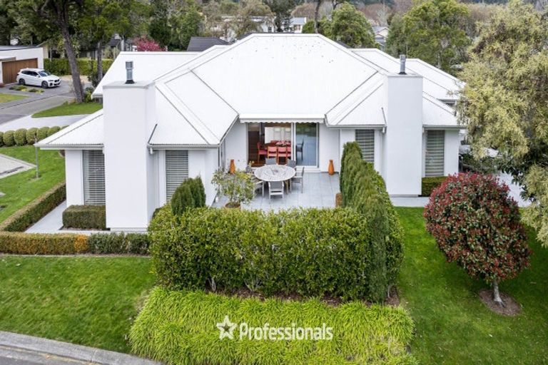 Photo of property in 5 Bateson Way, Heretaunga, Upper Hutt, 5018