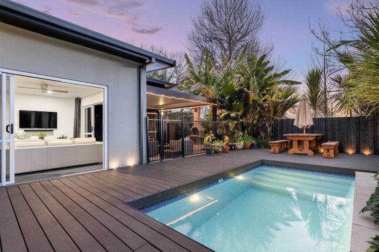 Photo of property in 8 Caldera Close, Pyes Pa, Tauranga, 3112