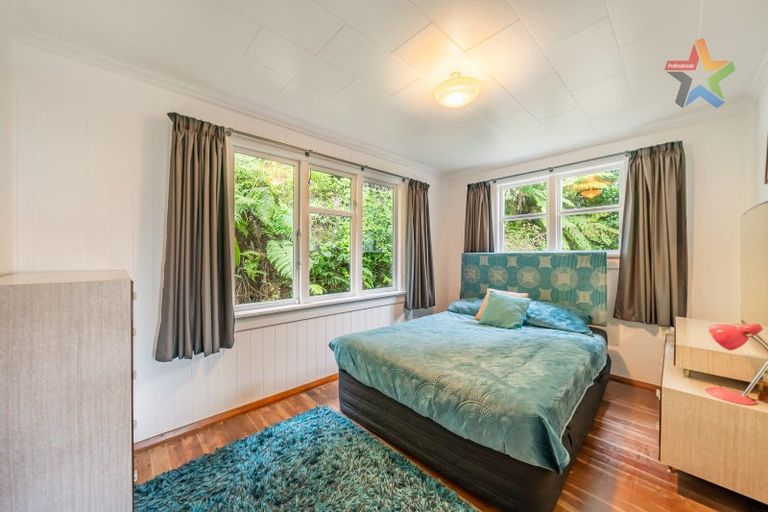 Photo of property in 4 Powell Road, Kelson, Lower Hutt, 5010