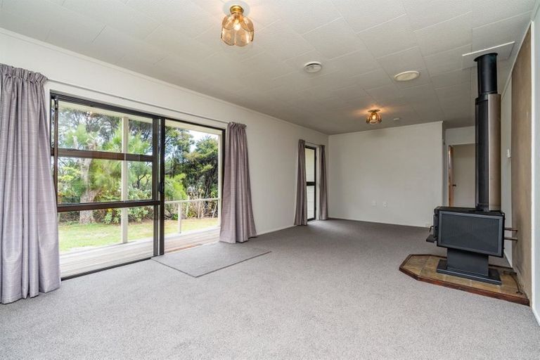 Photo of property in 55 Old Waipu Road, Mangawhai, 0505
