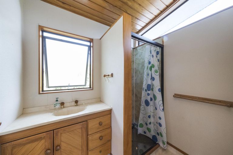 Photo of property in 9 Te Punga Place, Awapuni, Palmerston North, 4412