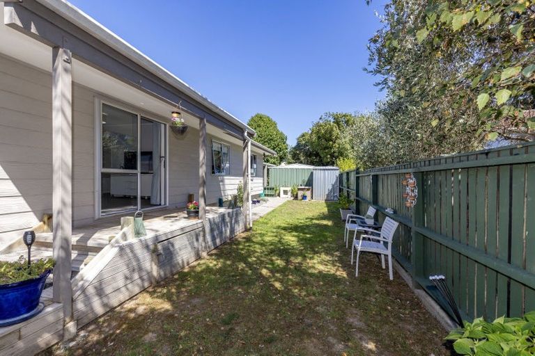 Photo of property in 3-5 Ruahine Street, Paraparaumu, 5032