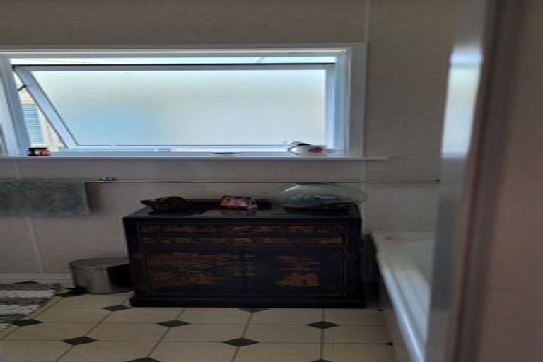 Photo of property in 7 Margaret Place, Merrilands, New Plymouth, 4312