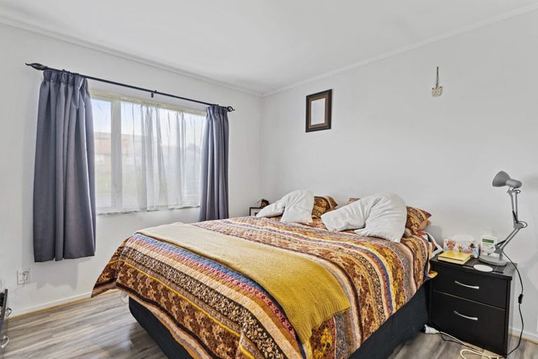 Photo of property in 42 Manston Road, Mangere, Auckland, 2022