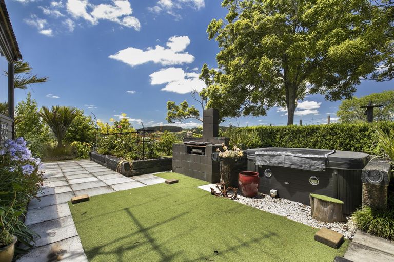 Photo of property in 962 Churchill Road, Pukekawa, Tuakau, 2696