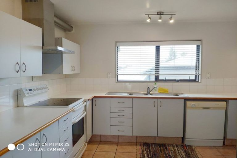 Photo of property in 138a Moire Road, West Harbour, Auckland, 0618