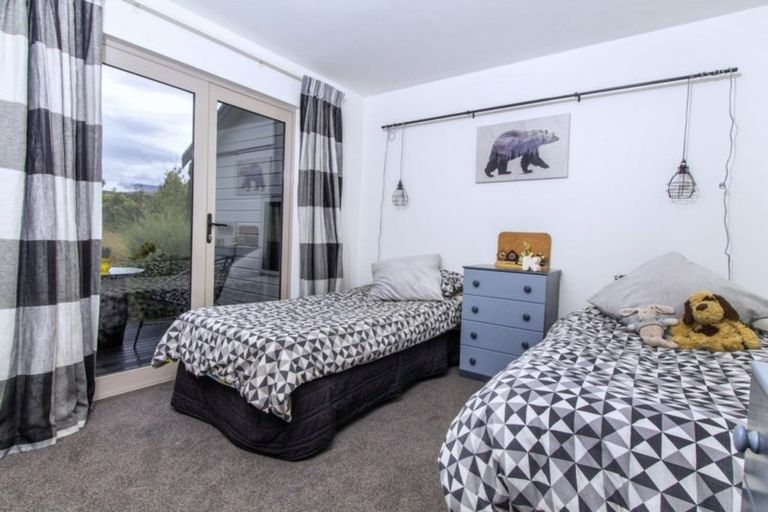 Photo of property in 8 Short Street, Bannockburn, Cromwell, 9384