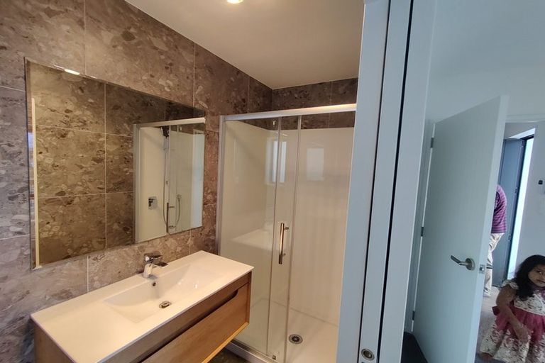 Photo of property in 1 Tributary Parade, Karaka, Papakura, 2113