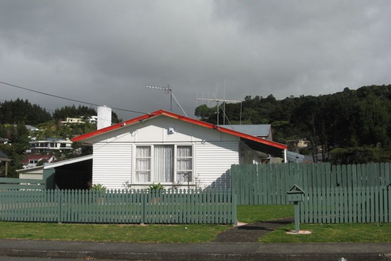 Photo of property in 14 Carr Street, Te Kamo, Whangarei, 0112
