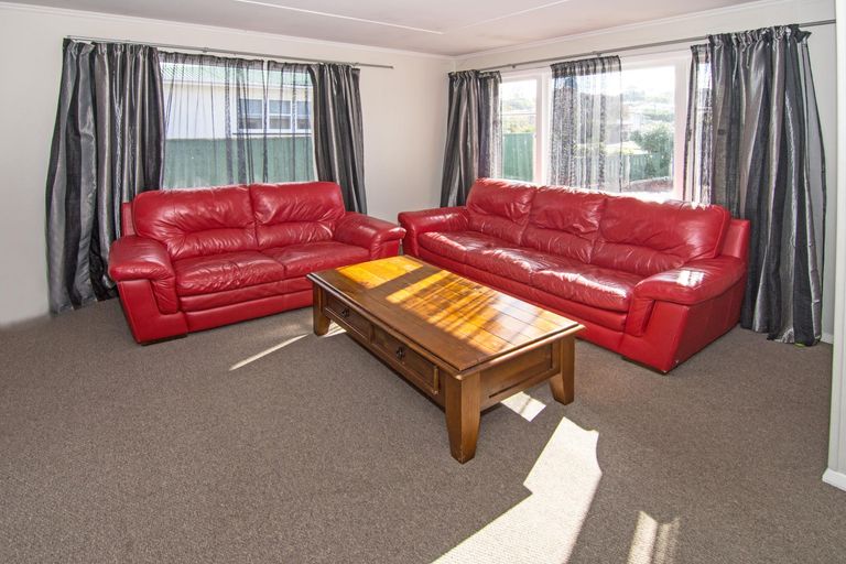 Photo of property in 34 Kitchener Street, Lansdowne, Masterton, 5810