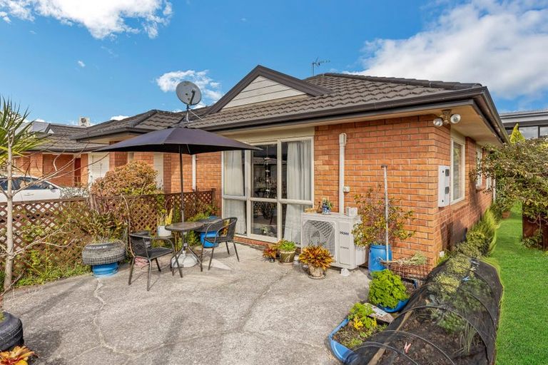 Photo of property in 9/36 Growers Lane, Mangere East, Auckland, 2024