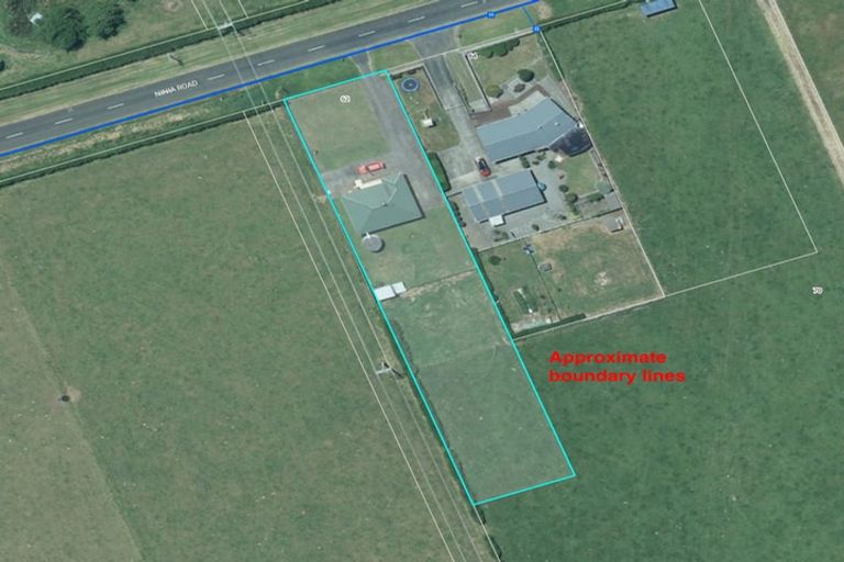 Photo of property in 62 Ninia Road, Paraite, New Plymouth, 4373