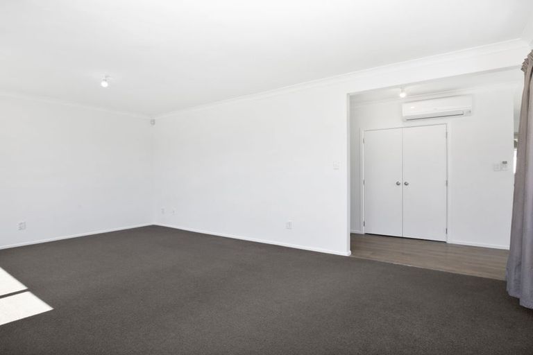 Photo of property in 20 Aotaki Street, Otaki, 5512
