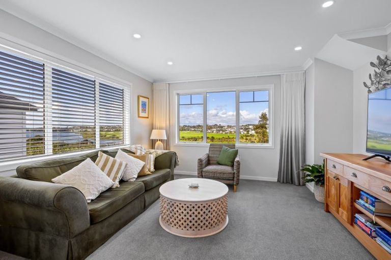 Photo of property in 134 Arran Point Parade, Orewa, 0931