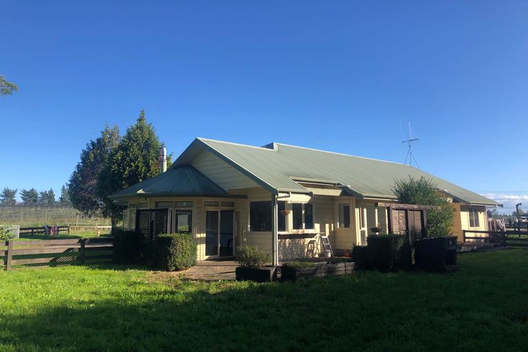 Photo of property in 3791 Cambridge Road, Leamington, Cambridge, 3495