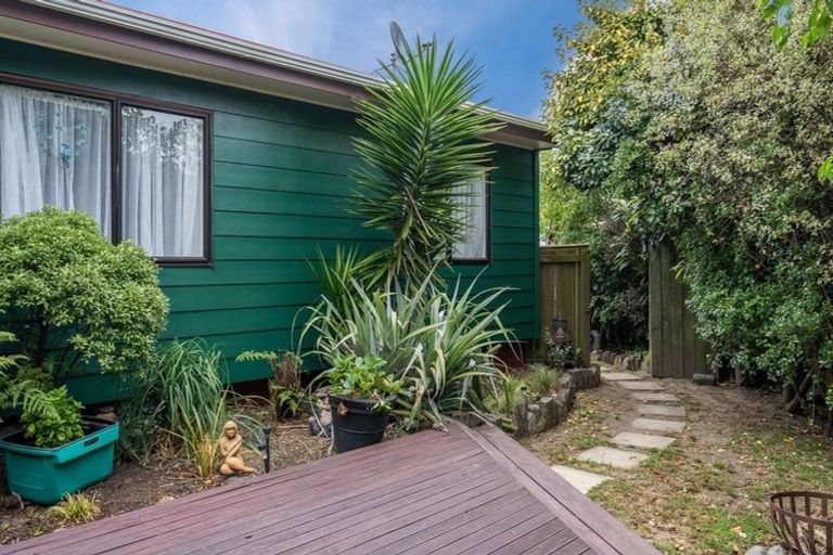 Photo of property in 115b Makarini Street, Paraparaumu, 5032
