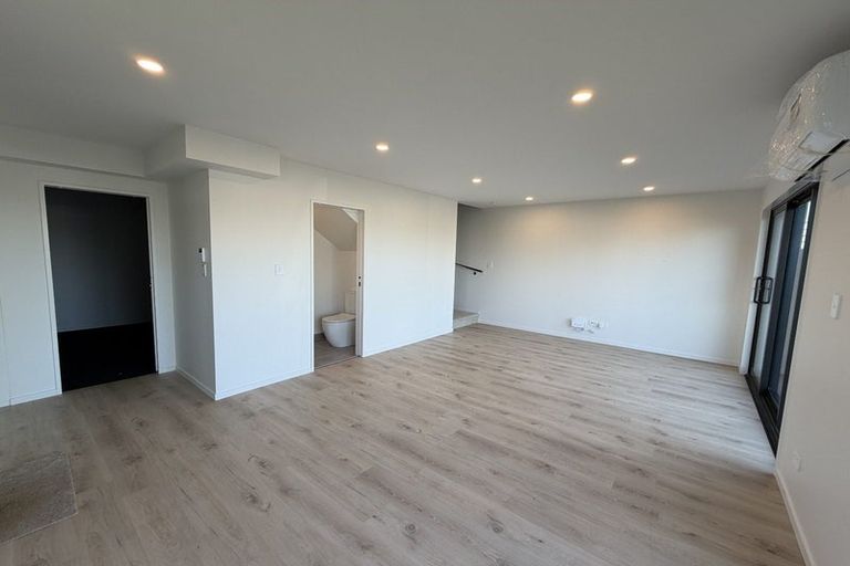 Photo of property in 34b Hyperion Drive, Randwick Park, Auckland, 2105