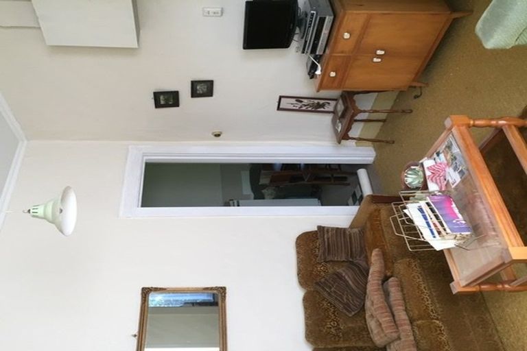 Photo of property in 19 Hamilton Street, East Gore, Gore, 9710