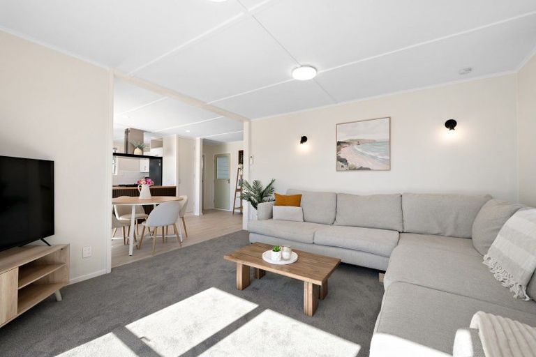 Photo of property in 35 Antrim Crescent, Wainuiomata, Lower Hutt, 5014