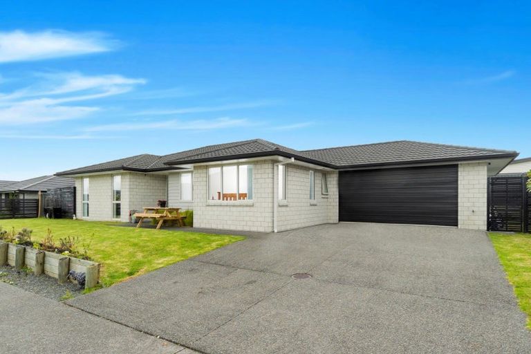Photo of property in 7 Shea Lane, Pyes Pa, Tauranga, 3112