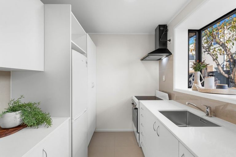 Photo of property in 2/448 Hagley Avenue, Christchurch Central, Christchurch, 8011