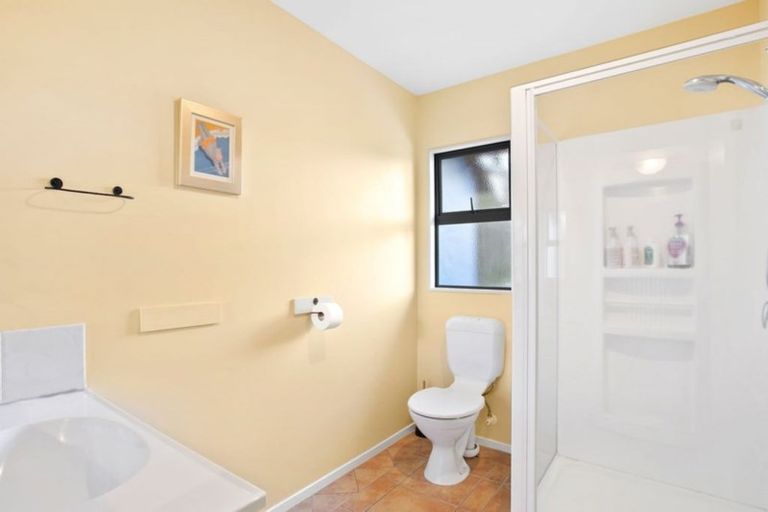 Photo of property in 49 Papaunahi Road, Bowentown, Katikati, 3177