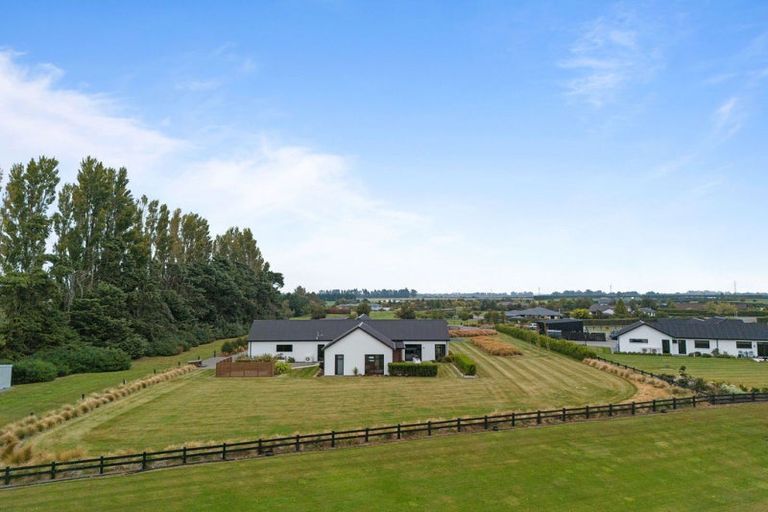 Photo of property in 15 Lake View Terrace, Huntingdon, Ashburton, 7774