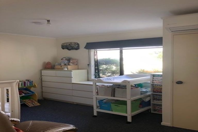 Photo of property in 8b Hayley Grove, Papamoa Beach, Papamoa, 3118