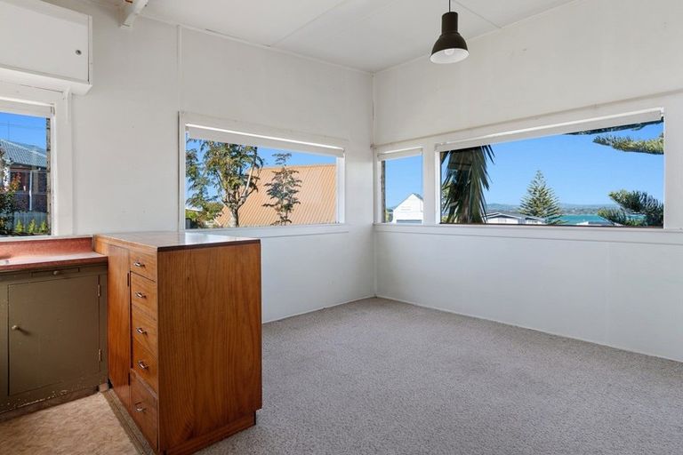 Photo of property in 90b Harbour View Road, Omokoroa, 3114