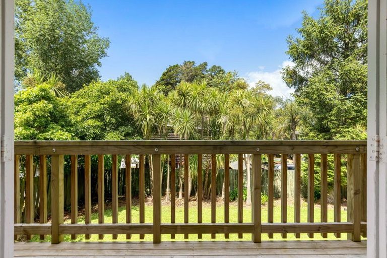 Photo of property in 148 Stapleford Crescent, Browns Bay, Auckland, 0630