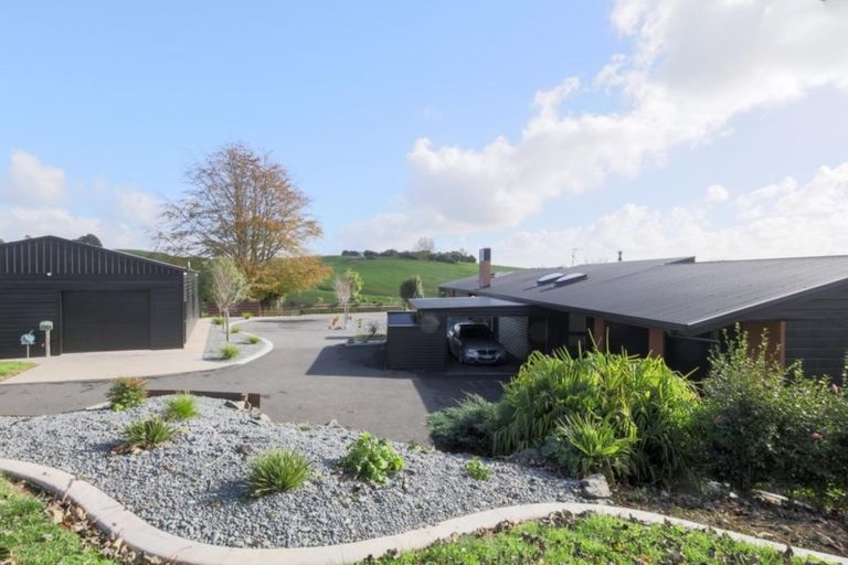 Photo of property in 74 Wallace Road, Temple View, Hamilton, 3289