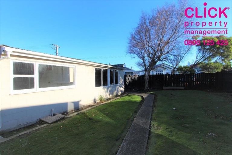 Photo of property in 74 Queens Drive, Saint Kilda, Dunedin, 9012