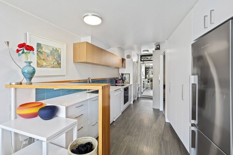 Photo of property in Hannahs Corner, 32/8 Leeds Street, Te Aro, Wellington, 6011