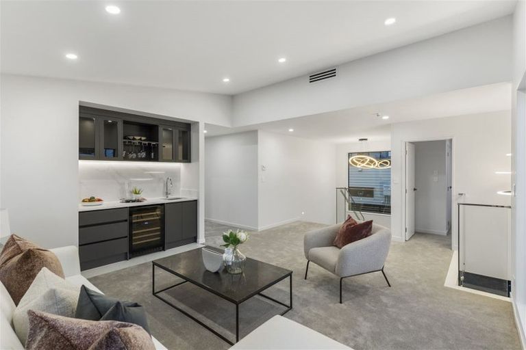 Photo of property in 3 Fender Place, Long Bay, Auckland, 0630