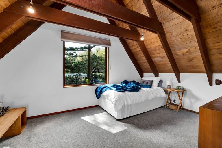 Photo of property in 73d Govett Avenue, Frankleigh Park, New Plymouth, 4310