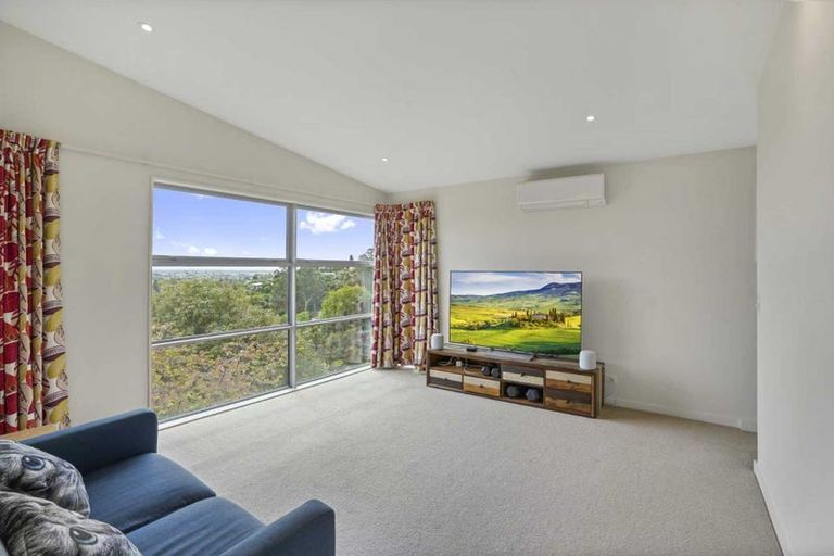 Photo of property in 33d Hackthorne Road, Cashmere, Christchurch, 8022
