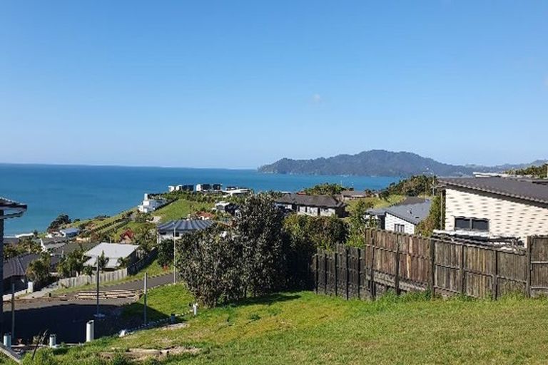 Photo of property in 8 Sunrise Place, Cable Bay, 0420