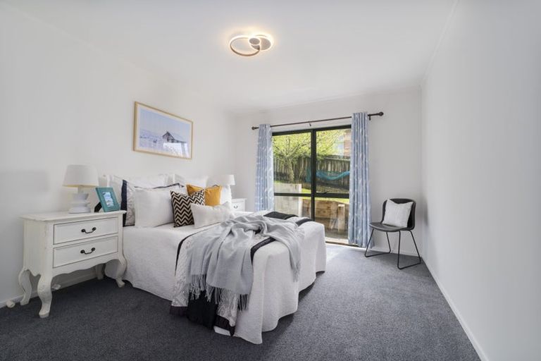 Photo of property in 257 Glengarry Road, Glen Eden, Auckland, 0602