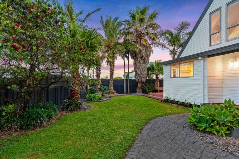 Photo of property in 338 Papamoa Beach Road, Papamoa Beach, Papamoa, 3118