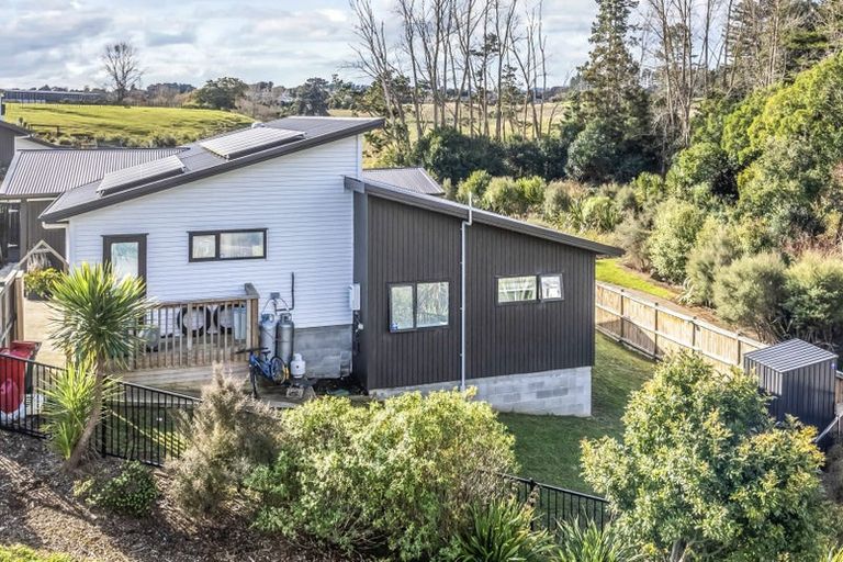 Photo of property in 5 Kairoa Court, Tuakau, 2121