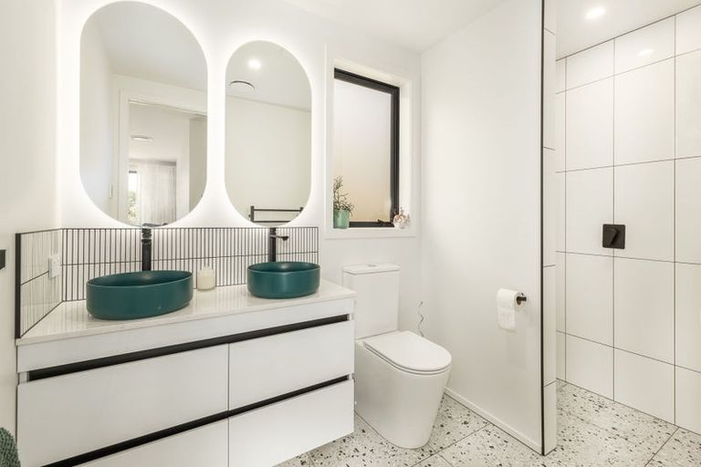 Photo of property in 94 Kotare Street, Waikanae, 5036