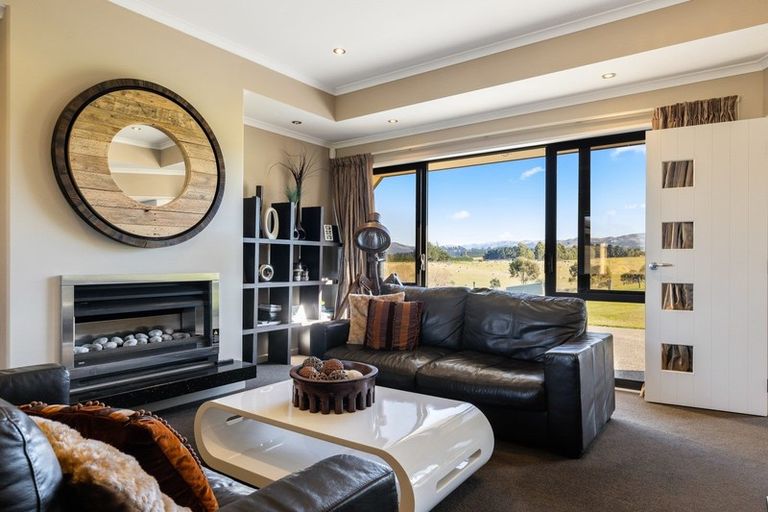 Photo of property in 261 Loburn Kowai Road, Loburn, Rangiora, 7472