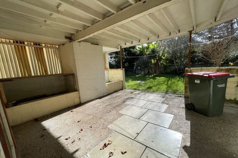 Photo of property in 60b Te Atatu Road, Te Atatu South, Auckland, 0610