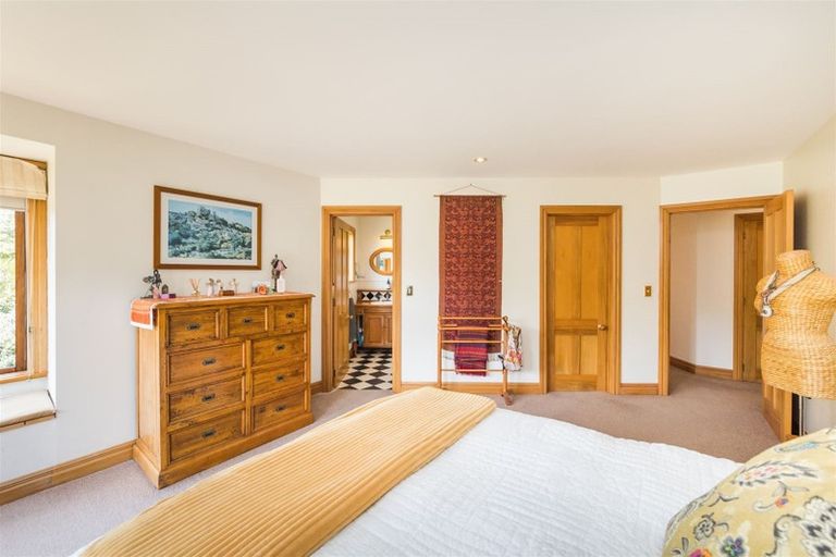 Photo of property in 125 Shirriffs Road, Awapuni, Palmerston North, 4412